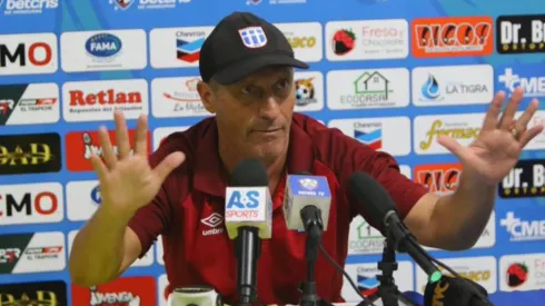 Pedro Troglio no volverá a hablar en conferencia de prensa tras el empate de Olimpia vs Motagua