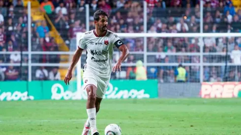 El motivo por el que Celso Borges no salió a retirar la medalla de subcampeón con Alajuelense