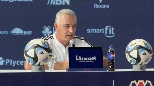 Gustavo Alfaro sepulta la polémica tras la noticia de Keylor Navas