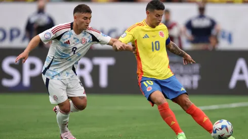 Ugalde, amonestado, pelea con James Rodríguez.