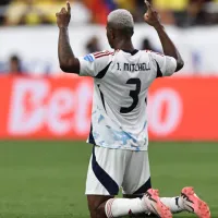 \'Mi muchacho\': Jeyland Mitchell enamora a una ex figura de Saprissa