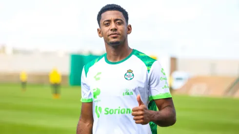 ¿Cuándo será el debut de Choco Lozano con Santos Laguna en la Liga MX?