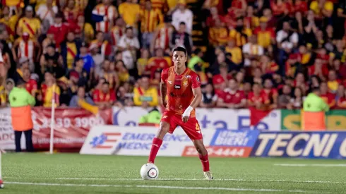 Orlando Galo se marcha a Europa pero se lleva una pieza de Herediano.