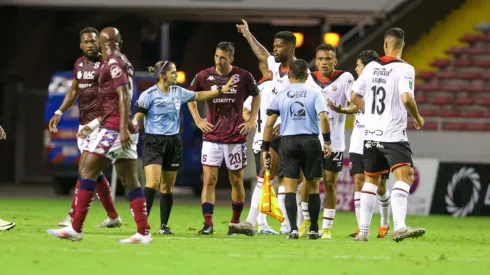 La dura sanción que recibió Mariano Torres