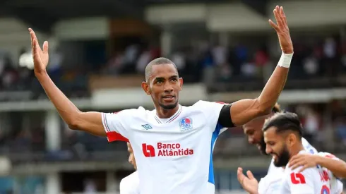 Jerry Bengtson envía contundente mensaje a los que piden su retiro