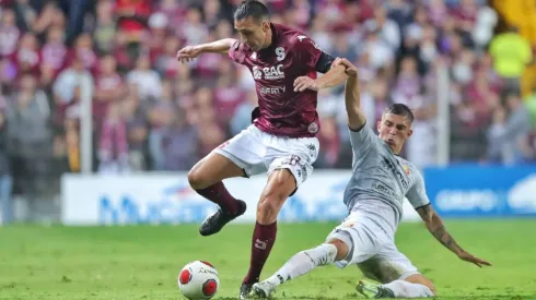 Mariano Torres fue denunciado por algo que hizo ante Herediano.