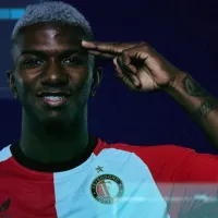 Extremo: Jeyland Mitchell se muestra en Feyenoord como nunca se lo vio