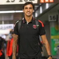 Bryan Ruiz no logra decir lo que la afición de Alajuelense esperaba