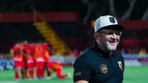 Jafet Soto toma una tajante decisión sobre el reemplazo de Paté Centeno en Herediano