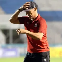 Pedro Troglio recibe mala noticia antes del partido de Olimpia por la Copa Centroamericana