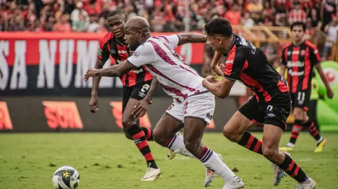 "Cobarde": Saprissa expone como nunca a Alajuelense