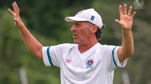 Pedro Troglio regresó a Honduras para enviar fuerte mensaje a los periodistas