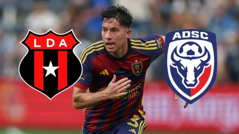 Oviedo seguirá su carrera en Alajuelense.