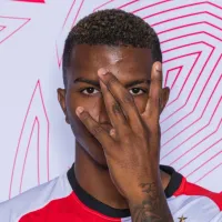 A la vista de todos: Jeyland Mitchell recibe un trato diferente en Feyenoord