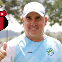 Atención Alajuelense: la carta de último momento que podría jugar Willy Olivera en Comunicaciones
