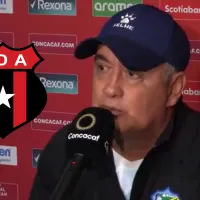 ¡Sin miedo! Willy Olivera envía contundente advertencia a Alajuelense