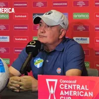 El cuestionamiento de Willy Olivera a sus jugadores tras la derrota de Comunicaciones vs Alajuelense