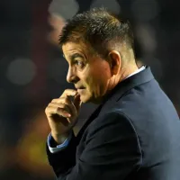 Borrado: la contundente decisión de Claudio Vivas en la lista de la Selección de Costa Rica