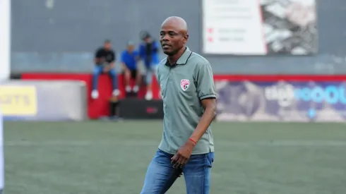 Lamentable: lo que Dely Valdés no pudo esconder en su renuncia como DT de Santos