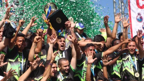 Antigua festejando su título en 2017.