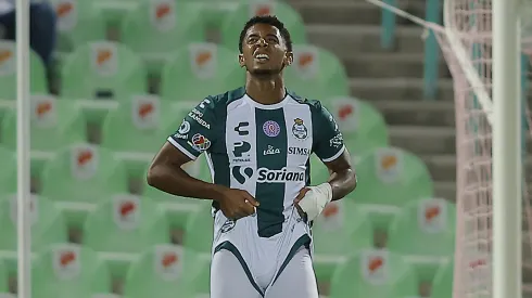 Santos hace cambios que podrían afectar a Antony Choco Lozano