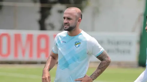 José Contreras reveló una intimidad de sus estruendosas declaraciones tras la salida de Willy Olivera en Comunicaciones