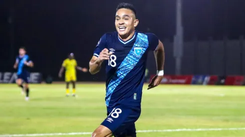 Concacaf da reconocimiento a Oscar Santis de la Selección de Guatemala