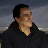 En el olimpo rojinegro: la hazaña de Alajuelense que coloca a Guimaraes en un podio único