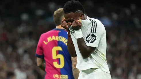 MADRID, SPAIN - OCTOBER 26: Vinicius Junior of Real Madrid reacts during the LaLiga match between Real Madrid CF and FC Barcelona at Estadio Santiago Bernabeu on October 26, 2024 in Madrid, Spain. (Photo by Angel Martinez/Getty Images)