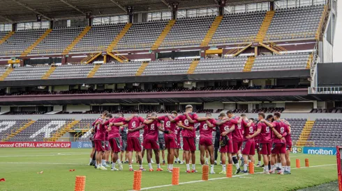 Figura de Saprissa no se guarda nada y provoca a Alajuelense antes del clásico