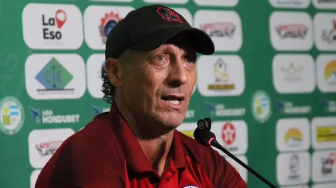 Pedro Troglio confimó la razón por la que Olimpia decidió jugar a pesar del fallecimiento de Demetri Gordon