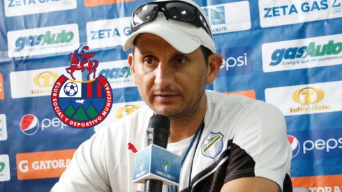 Ronald González, DT de Comunicaciones.