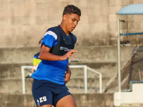 Gabriel De Azevedo da las sensaciones de debutar con El Salvador en el estadio Cuscatlán