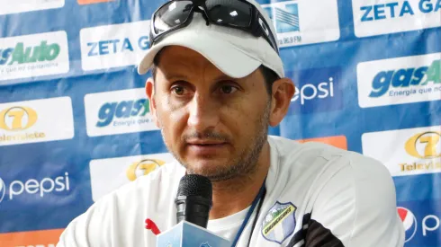 Ronald González, DT de Comunicaciones.