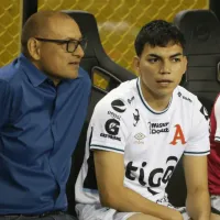 Leo Menjívar rompe el silencio sobre la crítica recibida por el entrenador de Alianza