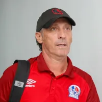 Pedro Troglio recibe un fuerte revés por parte de Olimpia