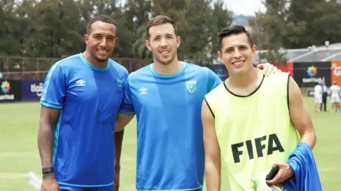 Legionario de la Selección de Guatemala recibe un fuerte revés por parte de su equipo