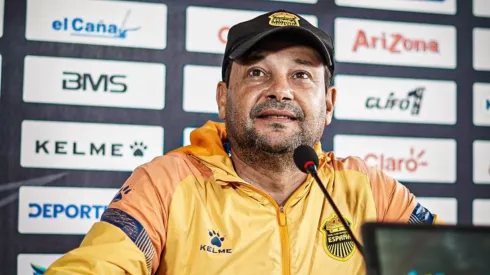 Jeaustin Campos se defiende de las críticas que ha recibido en Honduras