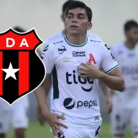 Leonardo Menjívar traza su futuro tras conocer la última decisión de Alajuelense: "En negociaciones"