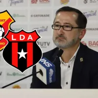 "La Copa Fichaje": Juan Carlos Rojas marca diferencias con Alajuelense y Herediano para responderle a un aficionado de Saprissa