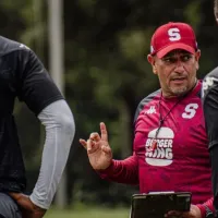 Otra baja en Saprissa: José Giacone pasa la escoba y borra a un jugador criticado por la afición