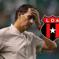 Guimaraes lo descartó de Alajuelense, ahora brilla en otro club pero sus compañeros no lo olvidan