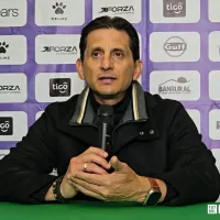 Ronald González provoca el enojo de los aficionados de Comunicaciones