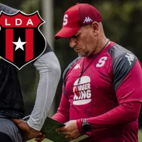 Saprissa ya sufre por el clásico: José Giacone enfrenta su primer dolor de cabeza pensando en Alajuelense