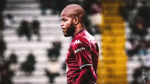 Se olvida de Saprissa: Javon East toma una decisión que golpea el corazón de los morados