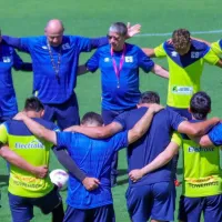 El Bolillo Gómez tuvo un imprevisto con uno de sus jugadores en su primer día en la Selección de El Salvador