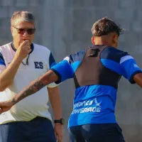 El Bolillo Gómez recibe su primera mala noticia desde que tomó el mando de la Selección de El Salvador