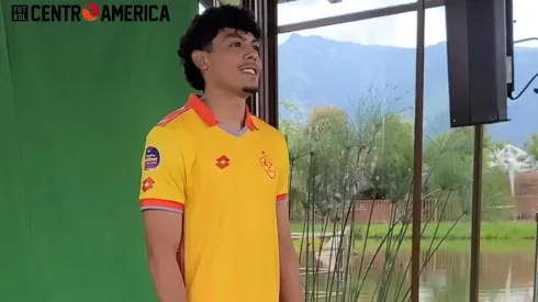 Joshua Canales ya viste los colores de Aucas pero no ha podido debutar.