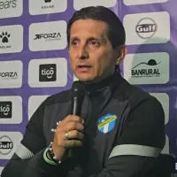 “Es mentira todo”: Ronald González es contundente sobre los rumores de su renuncia de Comunicaciones