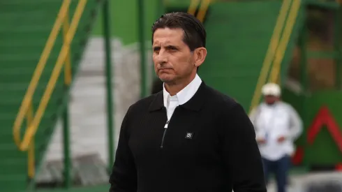 Equipo de la Liga Nacional propina fuerte golpe a Ronald González y a Comunicaciones